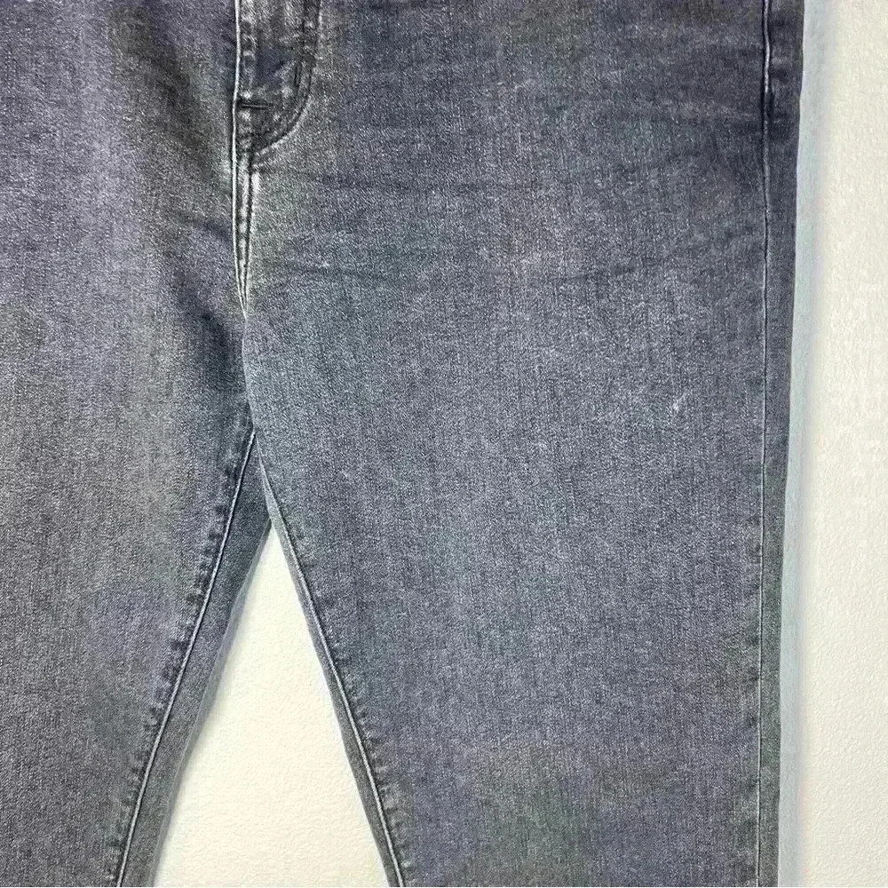 Current/Elliott The Fling Evermore Dark Gray Distressed Wash Denim Jeans Size 32 - Picture 6 of 13